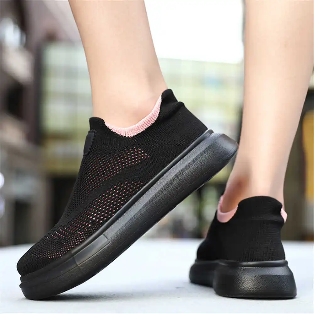 Stoking Platform sepatu cokela - Badminton News ulasan dan harga