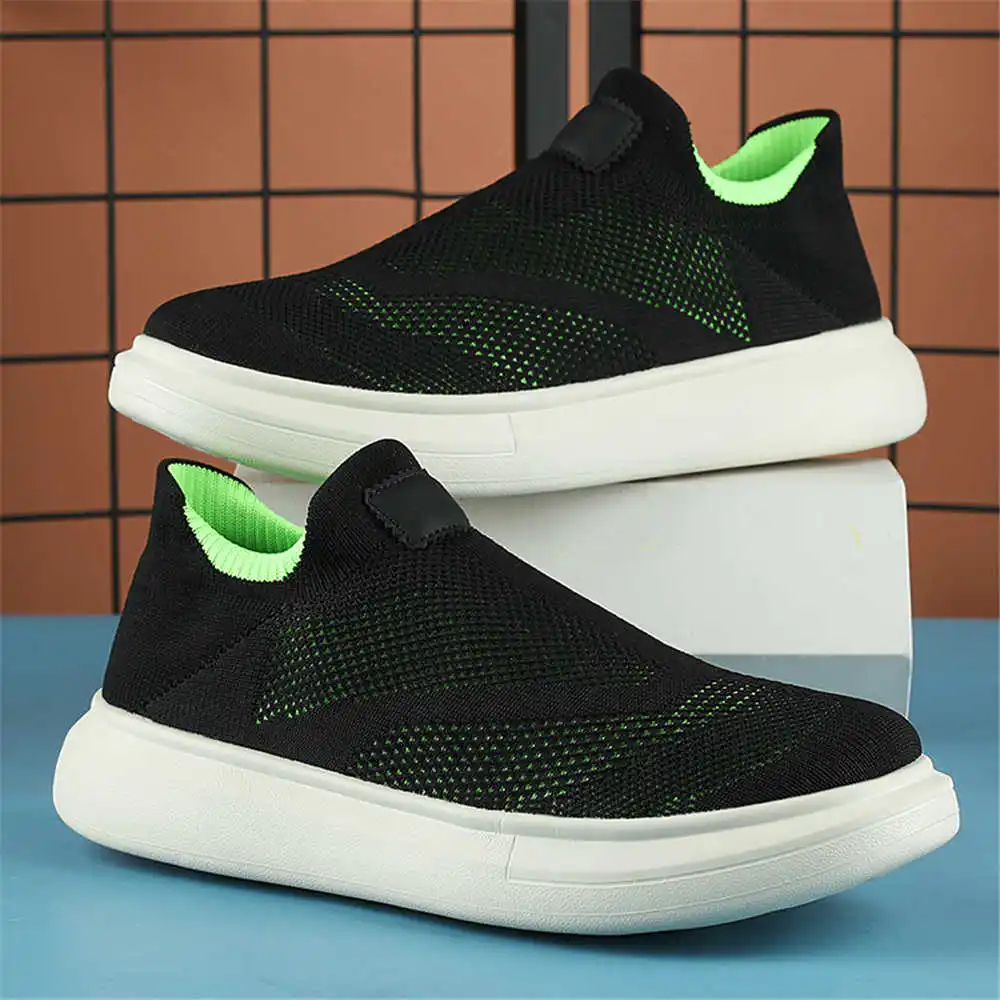 Stoking Platform sepatu cokela - Badminton News ulasan dan harga